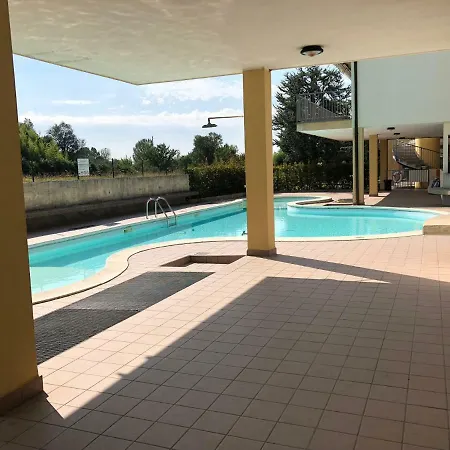 Apartamento Trilocale Con Giardino Privato Sirmione
