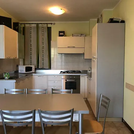 Trilocale Con Giardino Privato