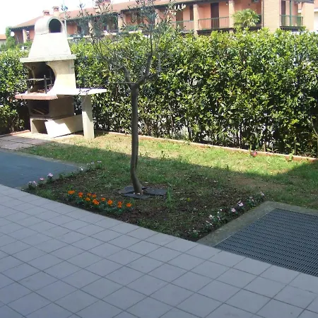 Trilocale Con Giardino Privato Sirmione